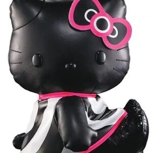 MAC Cosmetics x Hello Kitty Plush toy * Rare * Brand New🩷Collectible